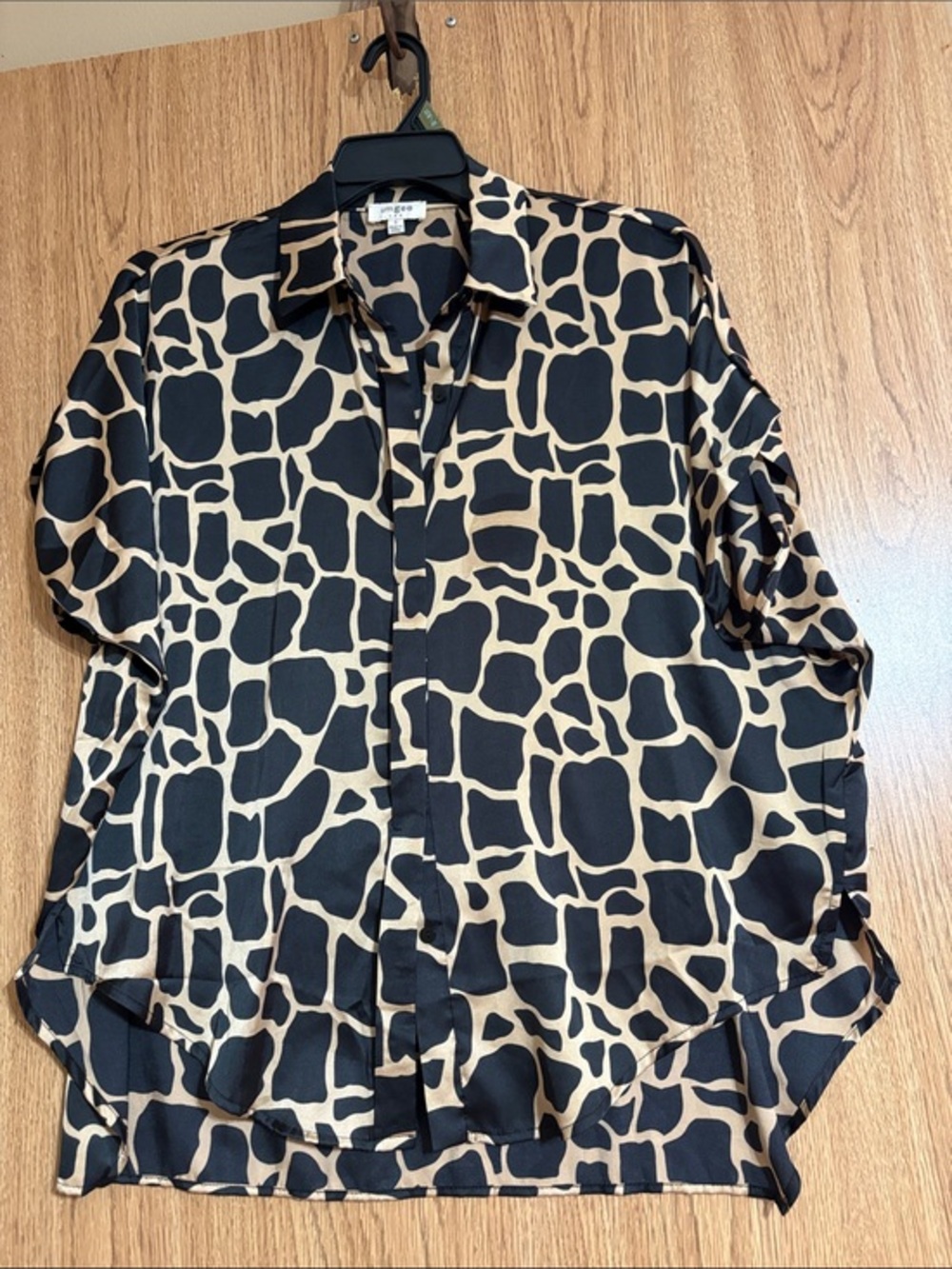 Umgee Tan and Black Animal Print Blouse